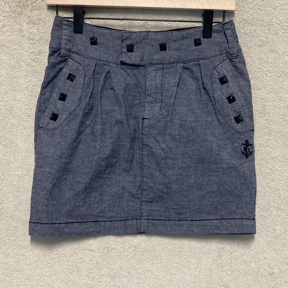 OBEY Propaganda Light Grey Denim Studded Mini Skirt Size 26 Logo Pockets - Picture 1 of 9